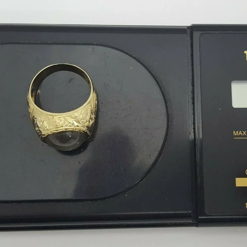 Yellow Gold 18K Karat Designer Gold Ring w/ Greenish Gray Sapphire GIA Certified